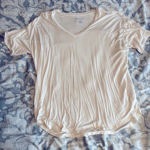American Eagle Soft & Sexy oversize v-neck tee